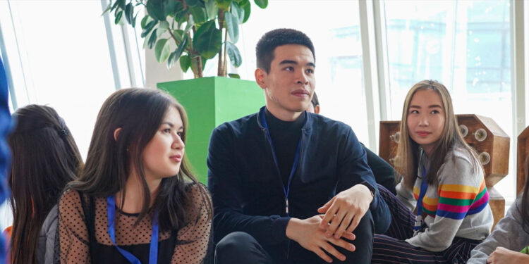 Government and Youth Speak Different Languages – political analyst Dosym Satpayev