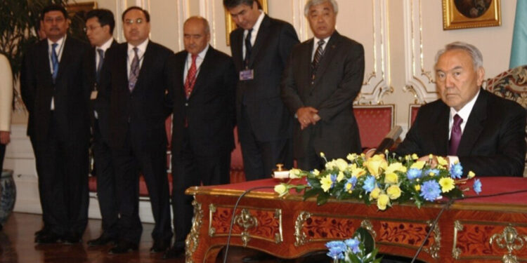 Negative Personnel Selection