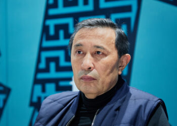 Film director Ermek Tursunov: Kazakhstan lacks cultured people in government